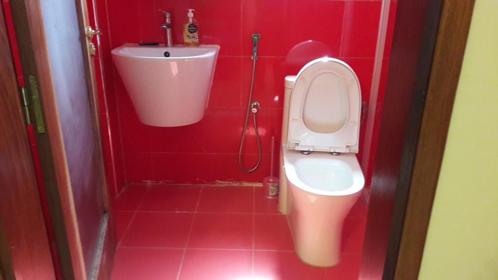 Residence Cheikh Fall Dakar Buitenkant foto