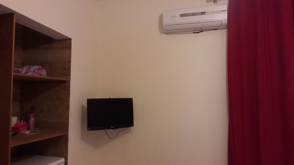Residence Cheikh Fall Dakar Buitenkant foto